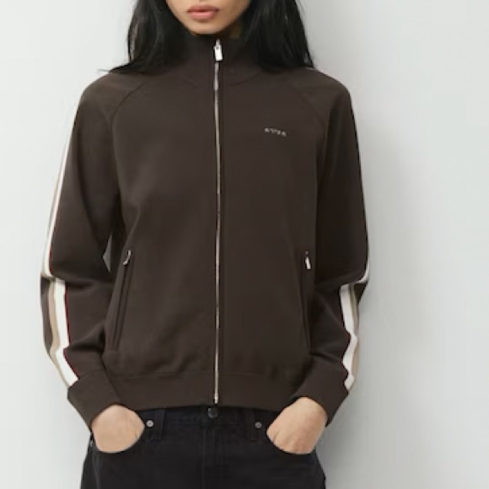 Aritzia - Offseason Zip-Up Jacket. NWT.
